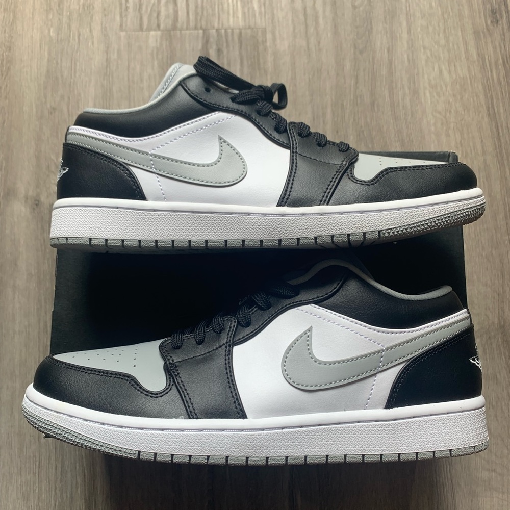 Air Jordan 1 Low Black/Smoke Grey Size 8.5 Mens